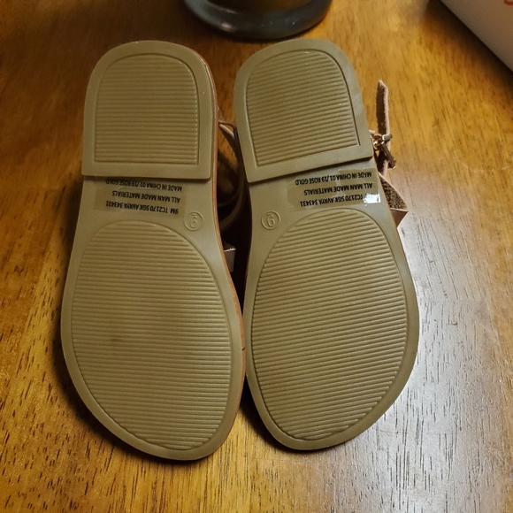 SUGAR Girls Sandels - Picture 2 of 2